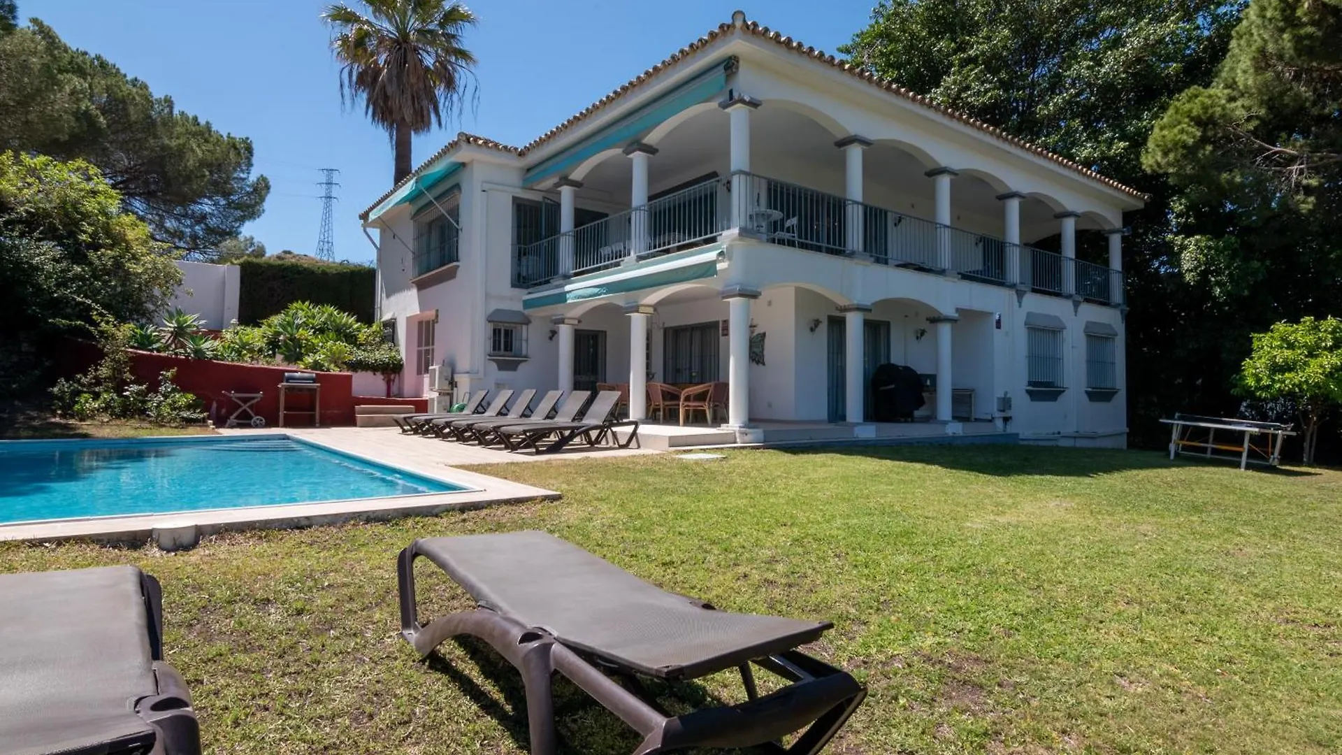 Villa Paradise Close To Puerto Banus Marbella