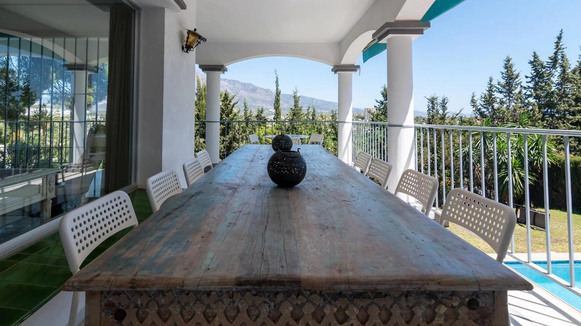 Villa Paradise Close To Puerto Banus Marbella